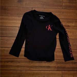 Calvin Klein T-Shirts Boy LongSleeve‎ SIZE 5T